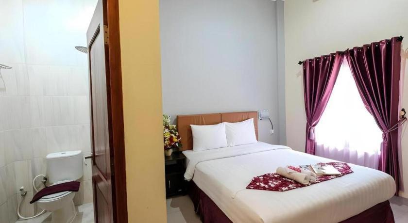 Malioboro Garden Hotel Yogyakarta Exterior foto