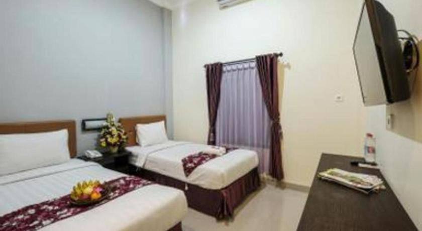 Malioboro Garden Hotel Yogyakarta Exterior foto