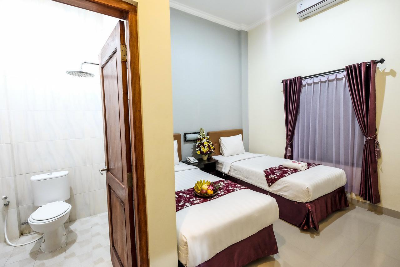 Malioboro Garden Hotel Yogyakarta Exterior foto